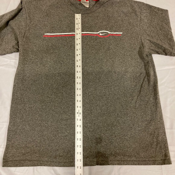 Nike Mens XL Gray Heather Short Sleeve Graphic T-Shirt Swoosh Red White Stripe - Picture 11 of 12